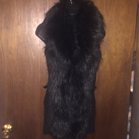 Guess faux fur vest - Picture 1 of 7